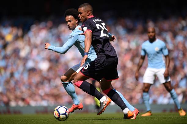 双方利用媒 双方利用媒