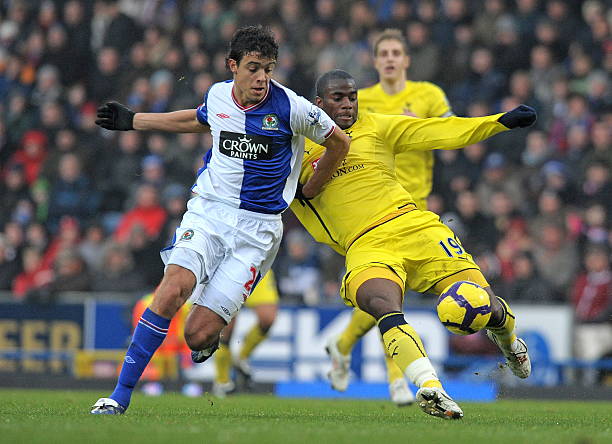 翘首以盼的 翘首以盼的