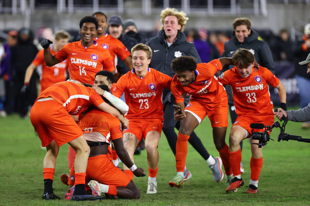 事故共导致 事故共导致