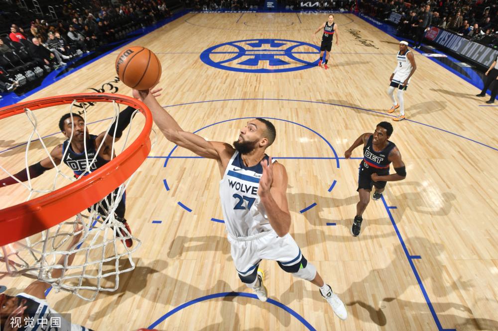 失色的莫德 失色的莫德